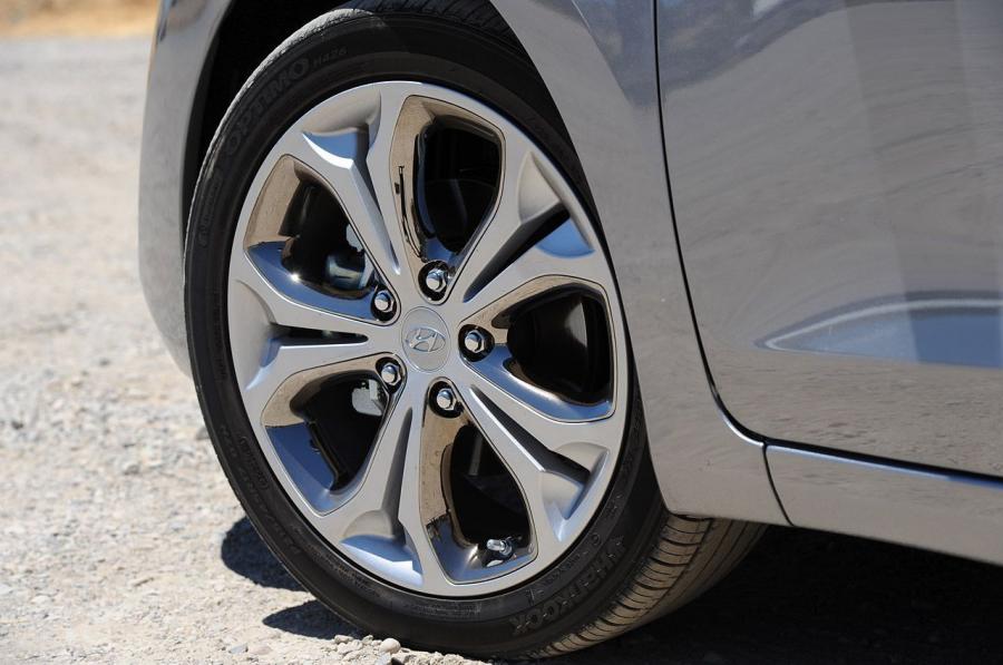  Hyundai Elantra GT 2012 года  (фото 133 из 151)